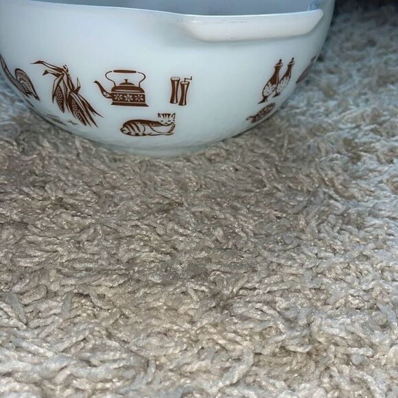 Vintage Pyrex 443 Early American Cinderella 2.5 Qt Bowl - Picture 4 of 11